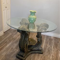 Four Chairs Round Table