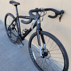 JAMIS RENEGADE A1 GRAVEL BIKE 