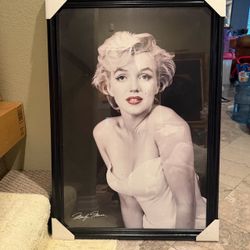 Framed Marilyn Monroe Portrait Poster
