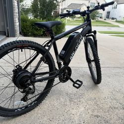 Electric Bike - Almost New 