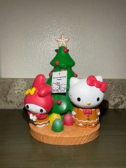 Hello Kitty and Friends Christmas Figurine