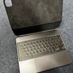 Apple Magic Keyboard iPad Pro 13inch M4 Black 