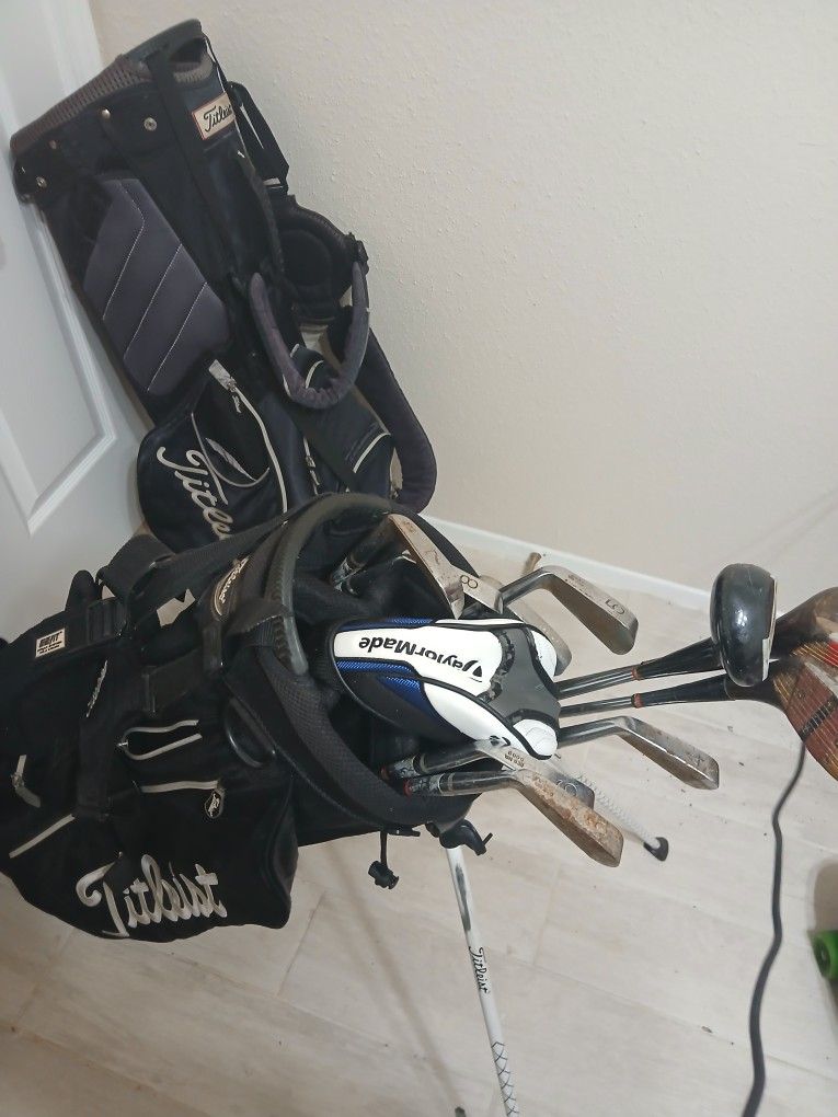 Titleist Bags And Julius Boros Golf Clubs