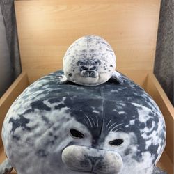 Mama & Baby Seal Plushies w/ Hearts on Back