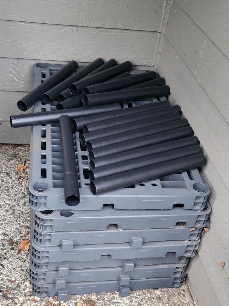 6 Solid Plastic Shleves