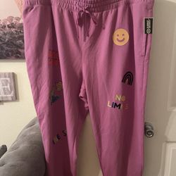 Plus Size Women’s graphic elastic sweatpants with pockets size 4X NEW