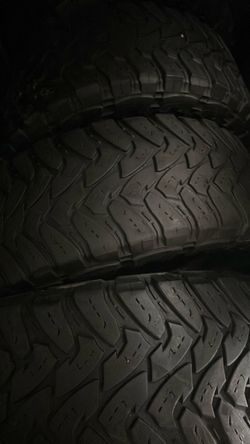 38x13.50r20 Toyo tires