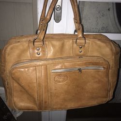 Very nice heavy leather real see all pictures tote bag only 25 hours