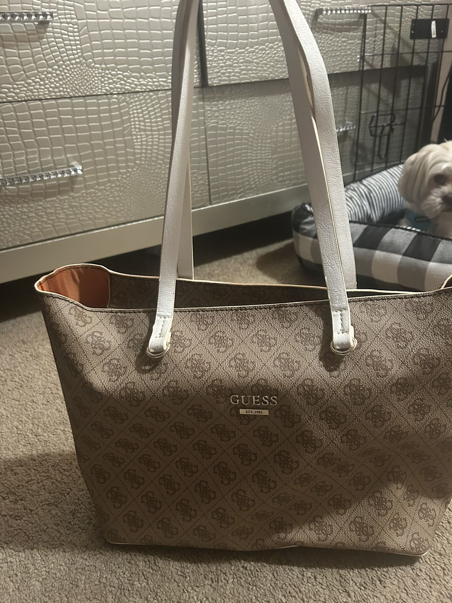 GuessTote Bag