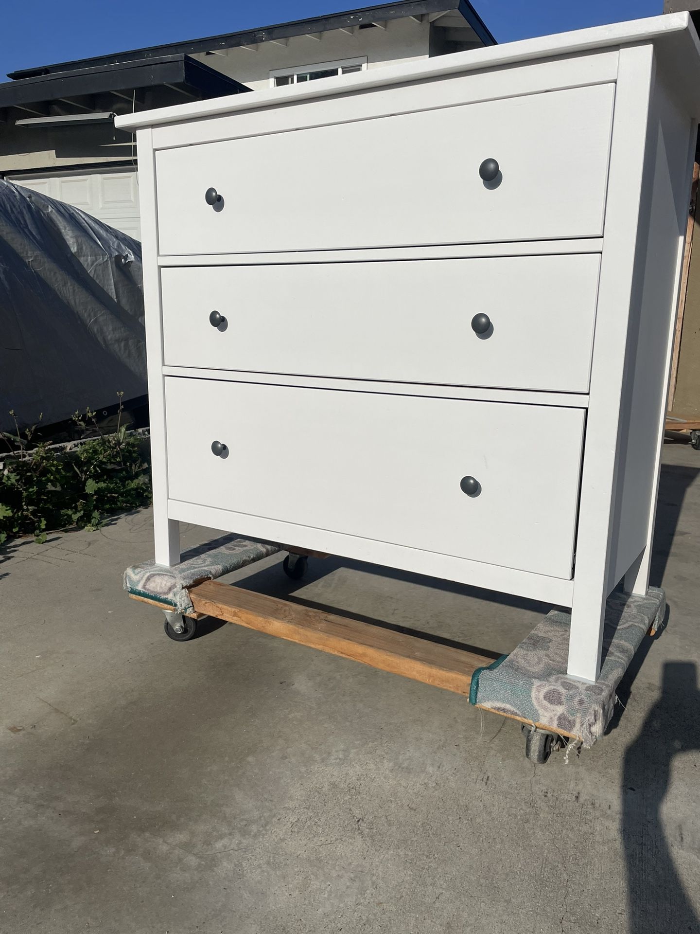 Dresser