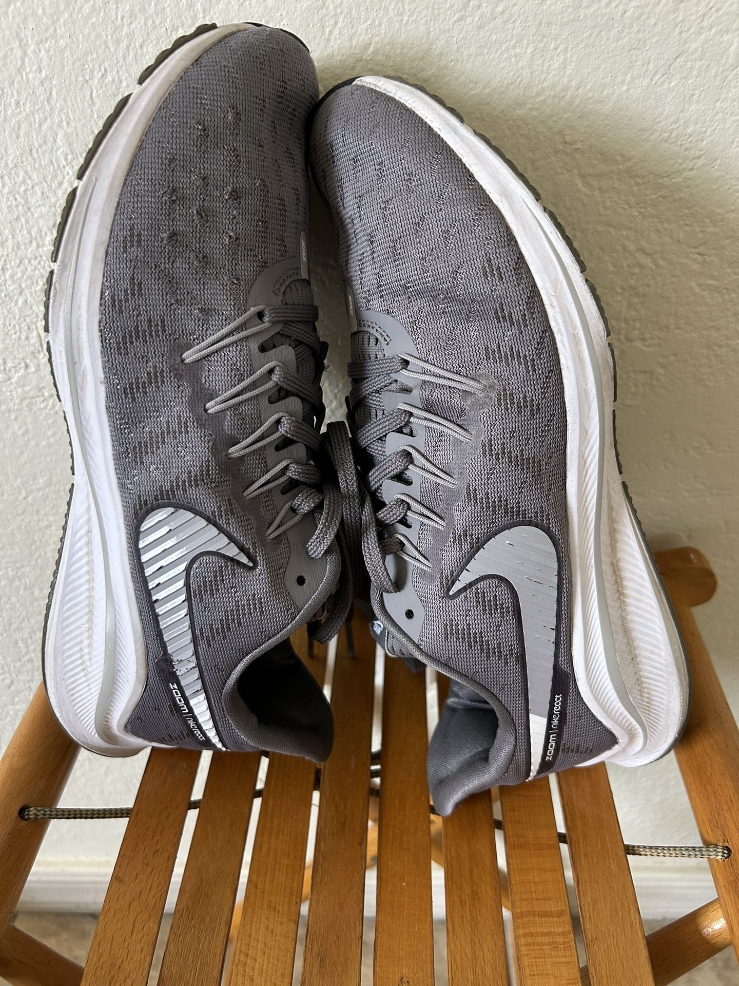 Nike Shoes Good Condition Size 9