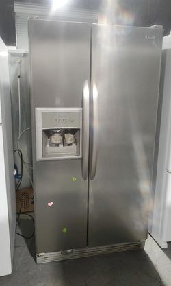 Kenmore Side-by-Side Stainless Steel Fridge
