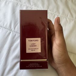Tom Ford Lost Cherry EDP