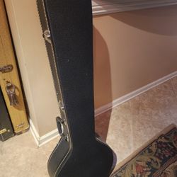 Banjo Hard Shell Case / Like New