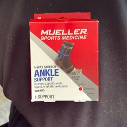 Mueller Sports Medicine Ankle Brace Sm/Md -New 