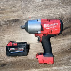 Milwaukee Fuel 1/2 Impact Wrench (Tool & Battery Only)