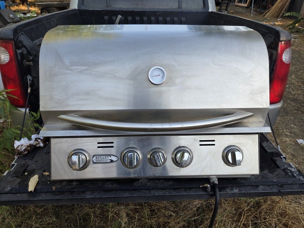 Bullet Gas Barbeque Grill