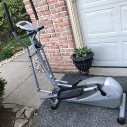 Exercise Elliptical 