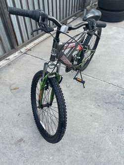 Dynacraft Mountain Bike 24 inch