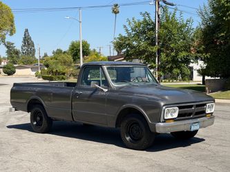 1967 GMC - Long Bed - 3/4 Ton - V-8