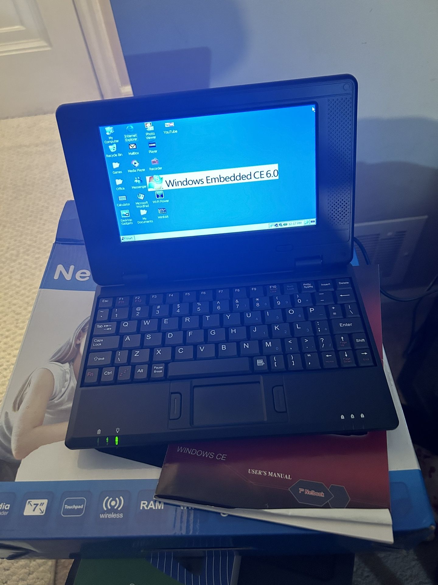 Mini Laptop