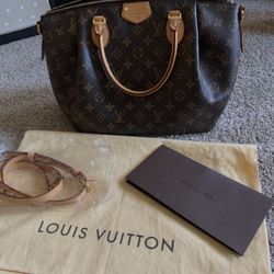 Louis Vuitton Bag (Authentic & Original)