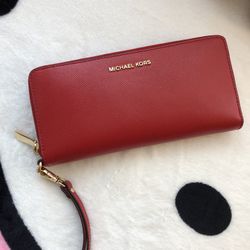 Michael Kors Wristlet Wallet 