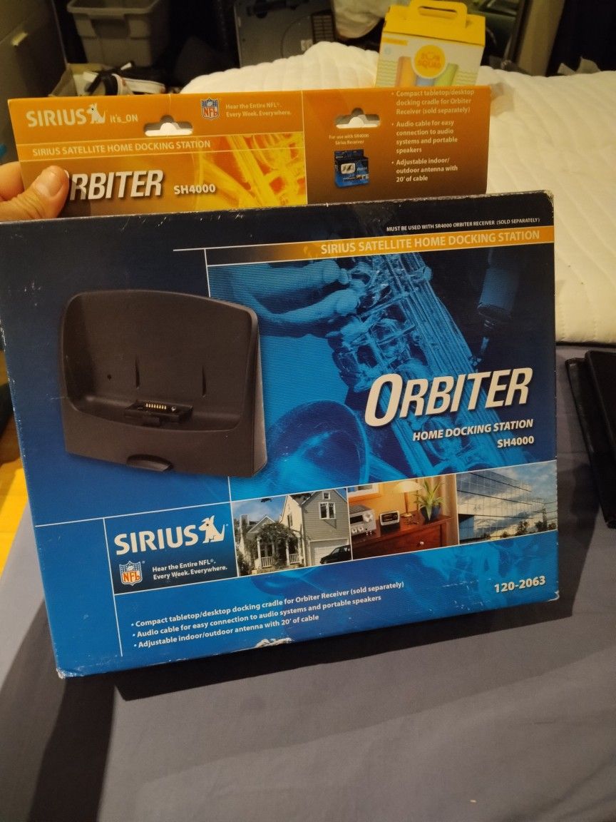 Used Sirius Orbiter SH4000 Satellite Radio HOME Docking Station 120-2063
