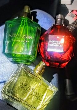 Designer Perfumes:VERSACE**MARC JACOBS**VIKTOR&ROLF