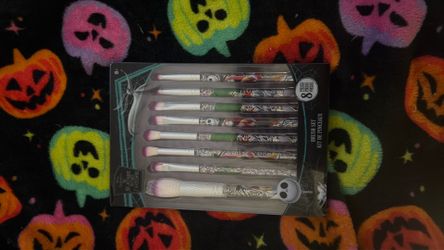 Nightmare before Christmas brush set