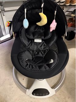 Baby swing