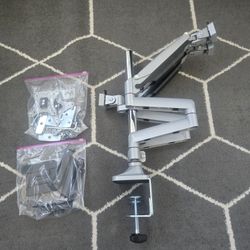 Brand New Triple Monitor Mount For Up To 30 In.