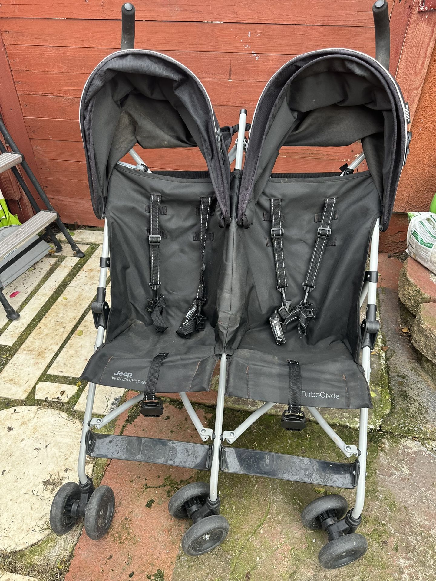 Cheap Double Stroller By Delta Travel With Compact Fold