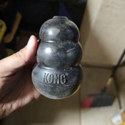 KONG Extreme Dog Toy, Medium
By KONG