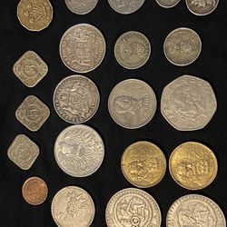 Mix Of Old And Foreign Coins