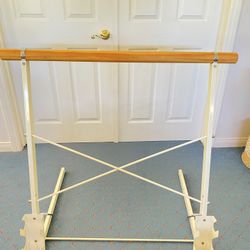 Ballet Barre - Booty Kicker