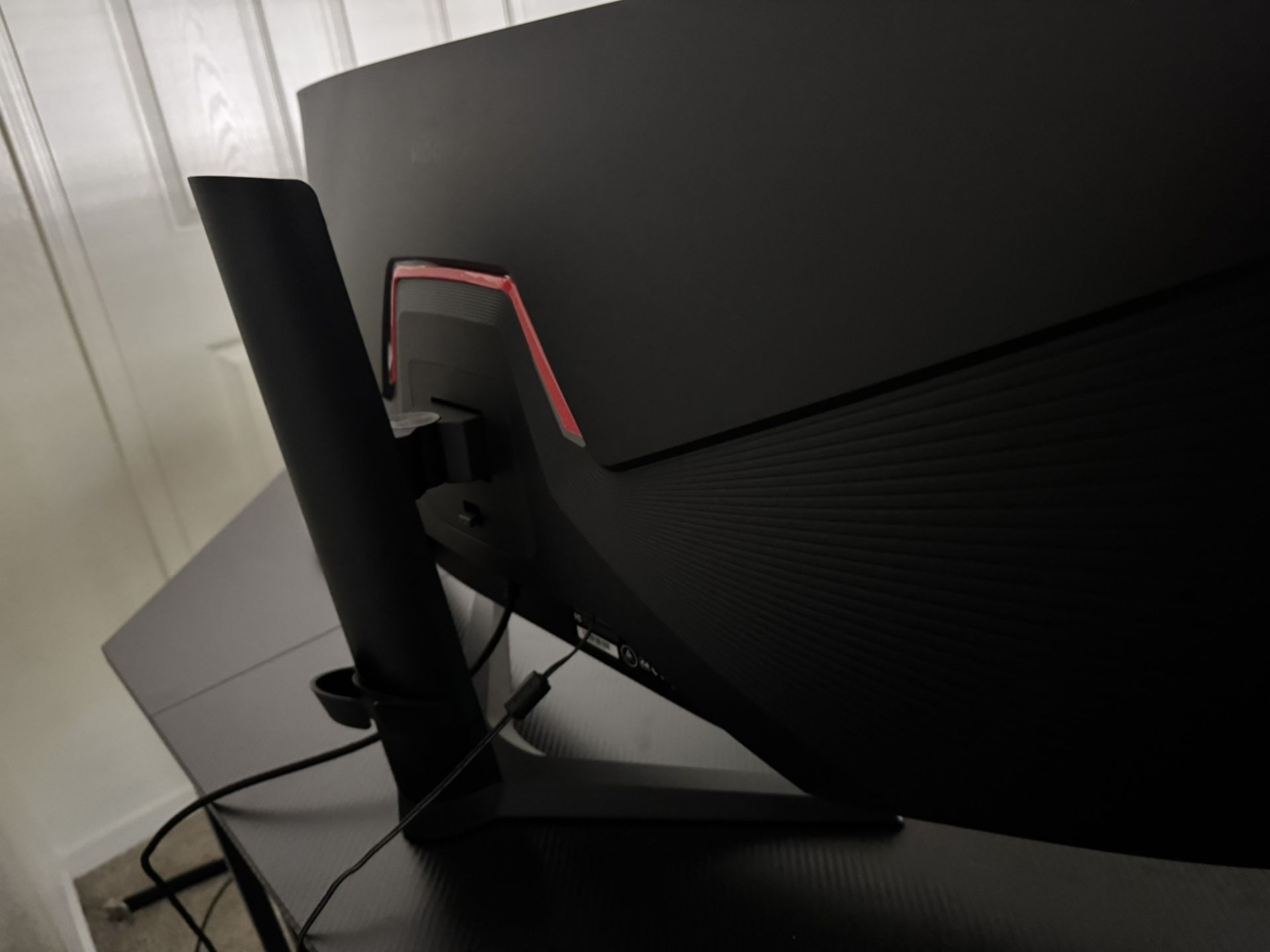 32 In Curved Monitor 160HZ 1440p