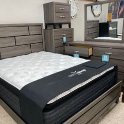 Bedroom Set ⭐️ (BED FRAME + DRESSER WITH MIRROR + CHEST + 1 NIGHTSTAND)