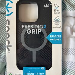 Speck Presidio 2 GRIP iPhone 15 pro