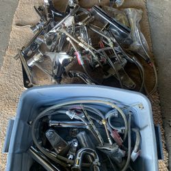 Kitchen/ Bathroom Faucets 