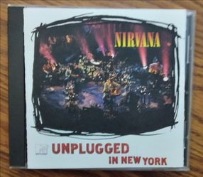 2 NIRVANA CDS/ (NOVEMBER 18, 1993) "MTV UNPLUGGED LIVE IN NEW YORK + "NEVERMIND" STUDIO CD