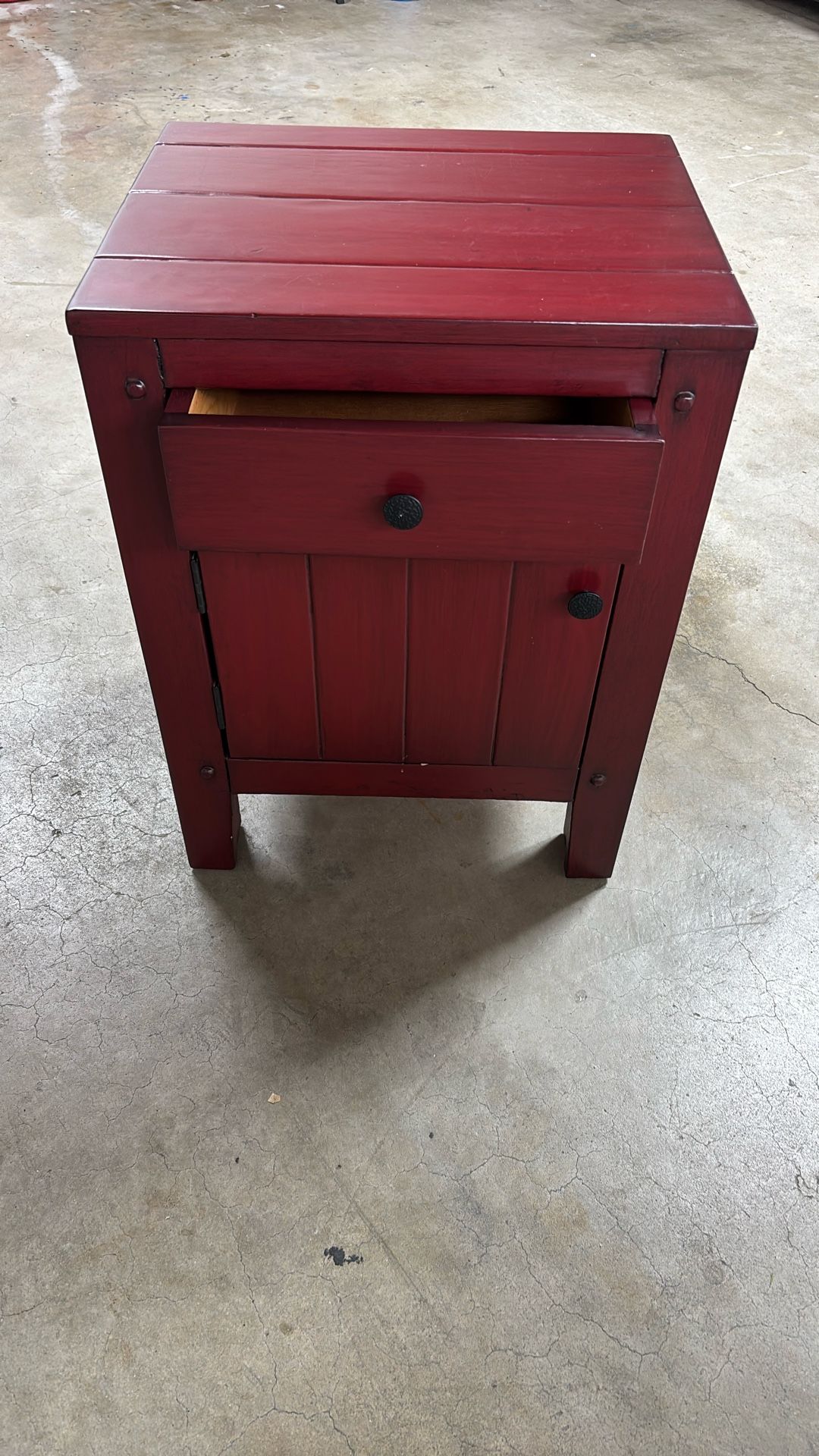 End/night Stand