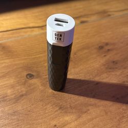 GenTek Powerbank 2200mAh