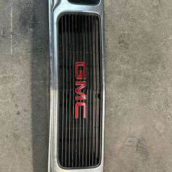 1994 GMC JIMMY SONOMA CHROME GRILLE OEM