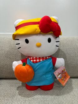 CVS Hello Kitty Harvest Greeter Side Stepper Plush NWT 19.7” Autumn Thanksgiving Theme