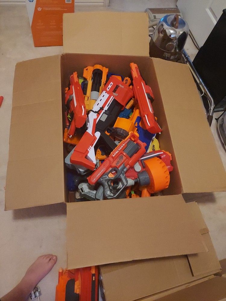 Large Toy Gun Lot