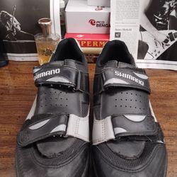 Shimano Clip Biking Shoes Size 9