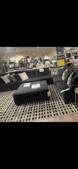 American Furniture Warehouse 3pcs-Sectional/Ottoman