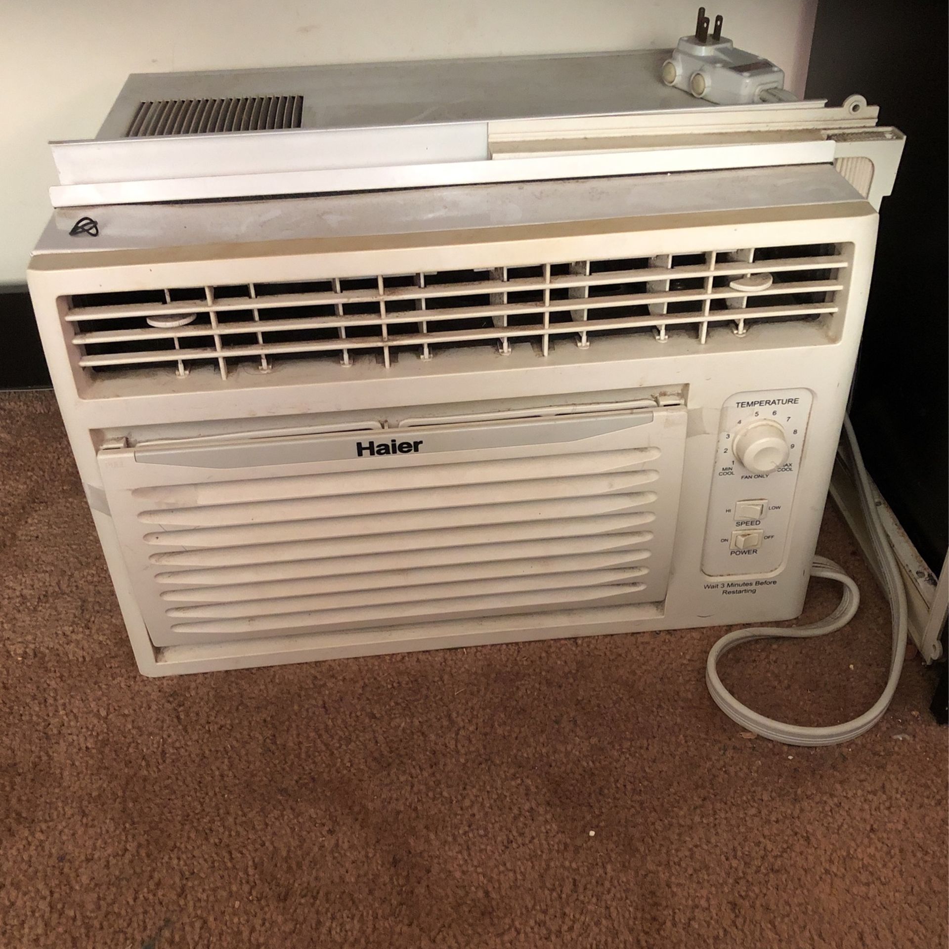 HAIER AIR CONDITIONER- used P/U in MEDFORD, NY.