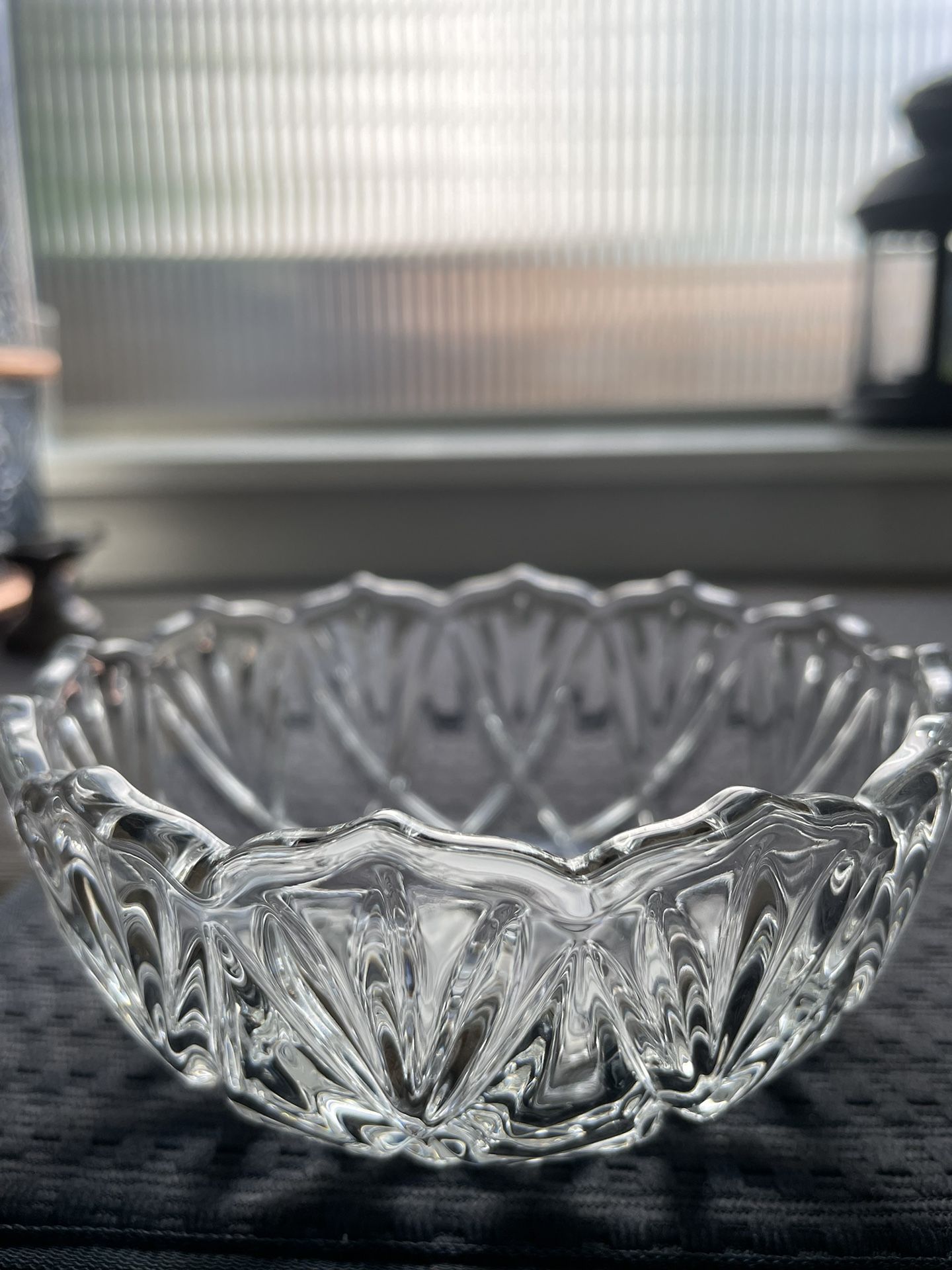 Roxborough Crystal Fruit Bowl Set (8)